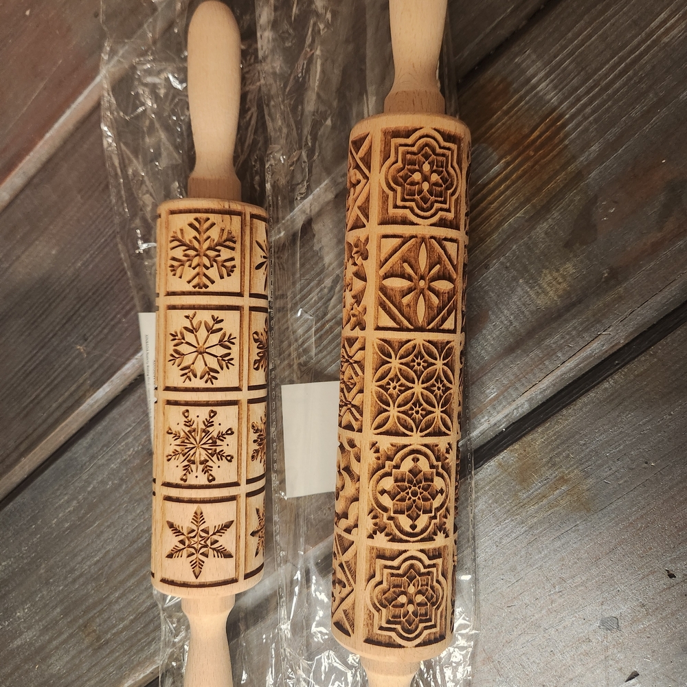 Engraved Wooden Rolling Pin Set Of 2 - Picture 3 of 3